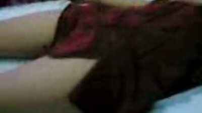 Κανείς δεν ξέρει τι προέκυψε αυτό το μεγαλόστομο μωρό με γλυκό κώλο