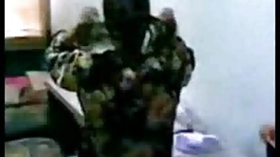 Η γυμνή Jynx Maze έσκυψε και γάμησε στο βρεγμένο της twat