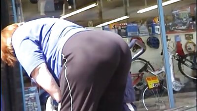 Η Lily Cat τυγχάνει καλής αγάπης από τον άντρα της